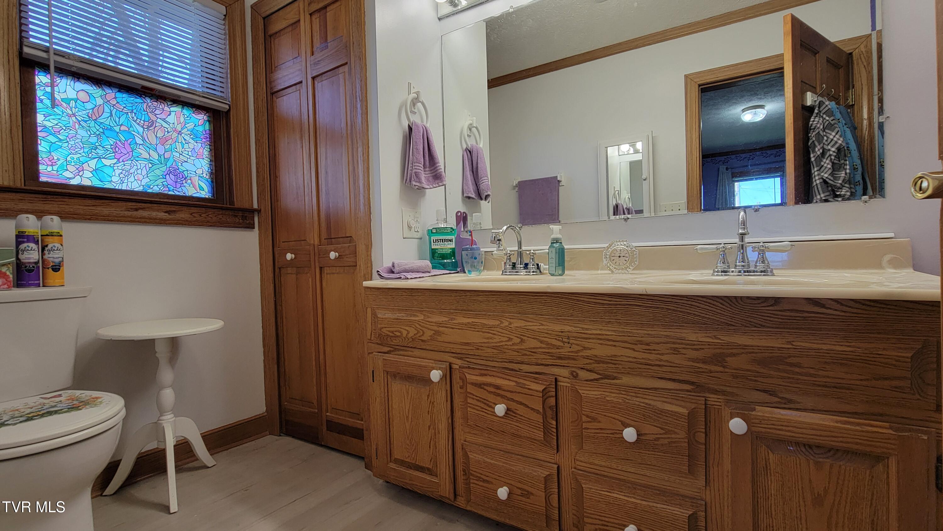 138 J Phillipi Road, Mountain City, Tennessee image 46