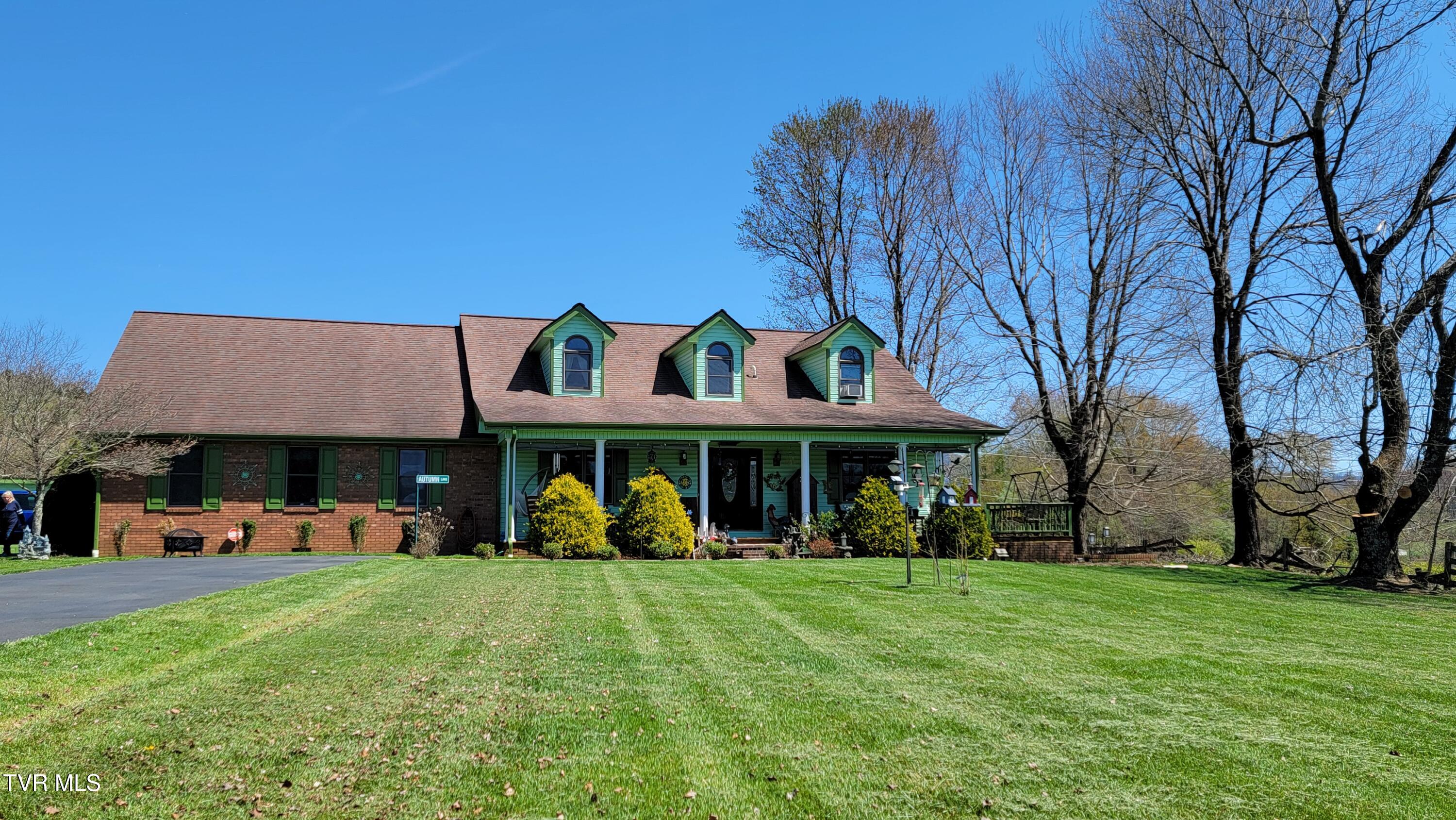 138 J Phillipi Road, Mountain City, Tennessee image 2