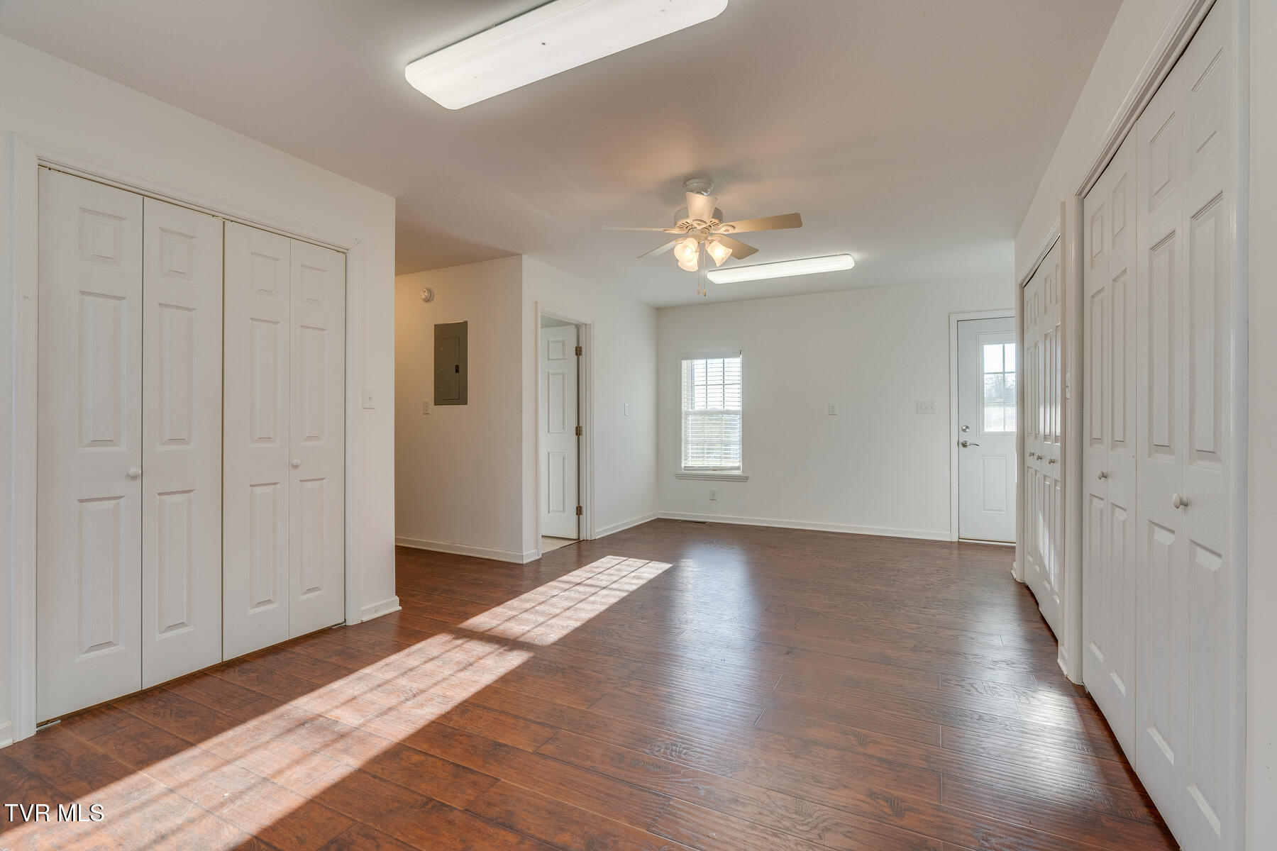 228 Midway Street, Saltville, Virginia image 10