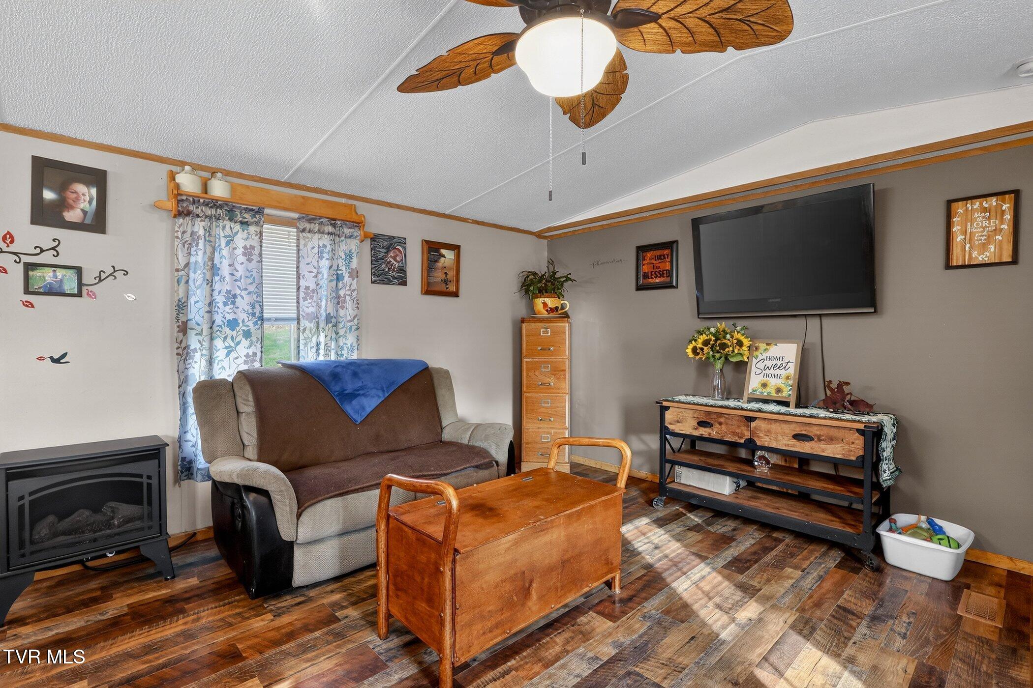 393 Meadow Creek Road