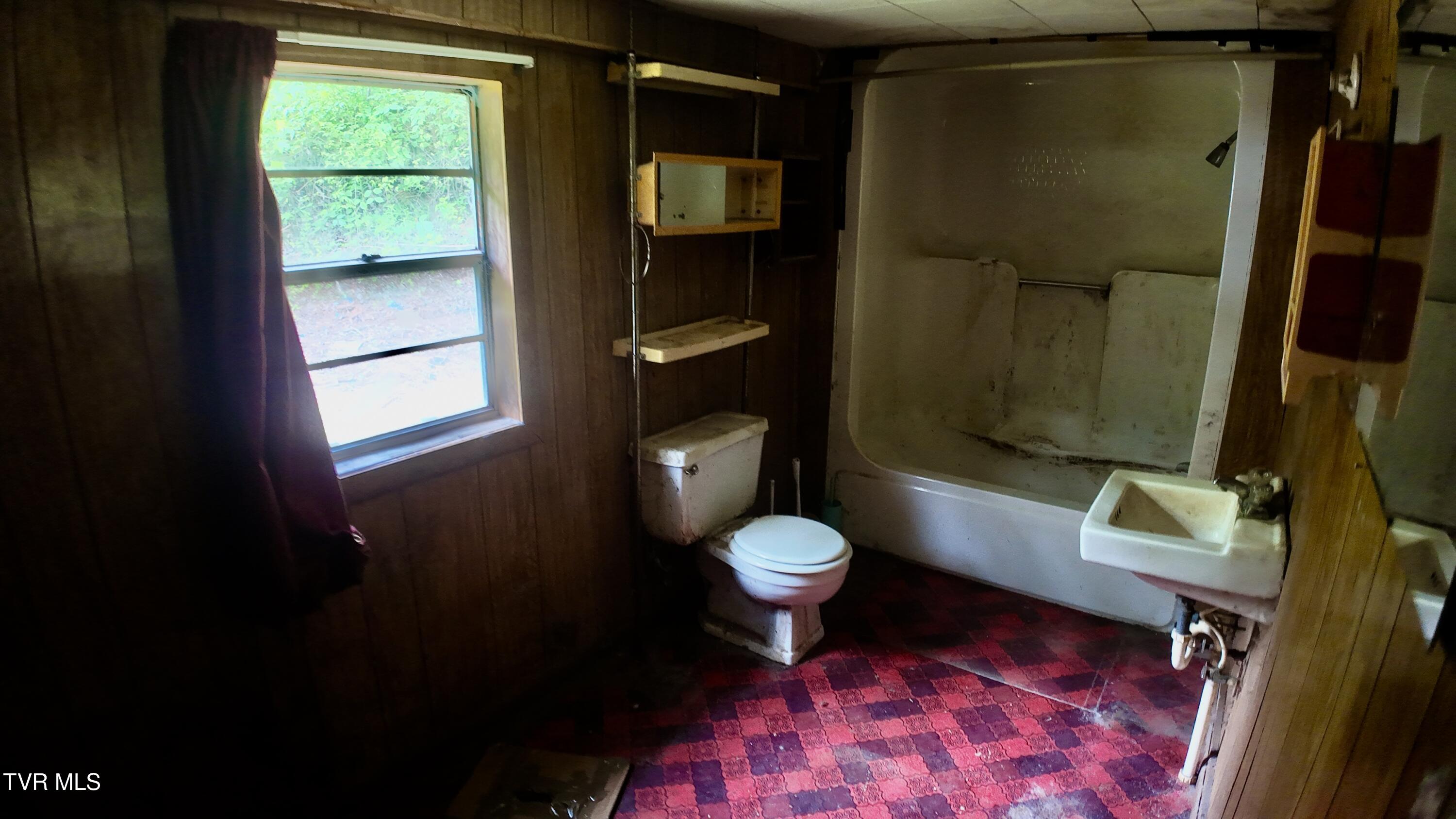 289 Early Branch Road, Rogersville, Tennessee image 16