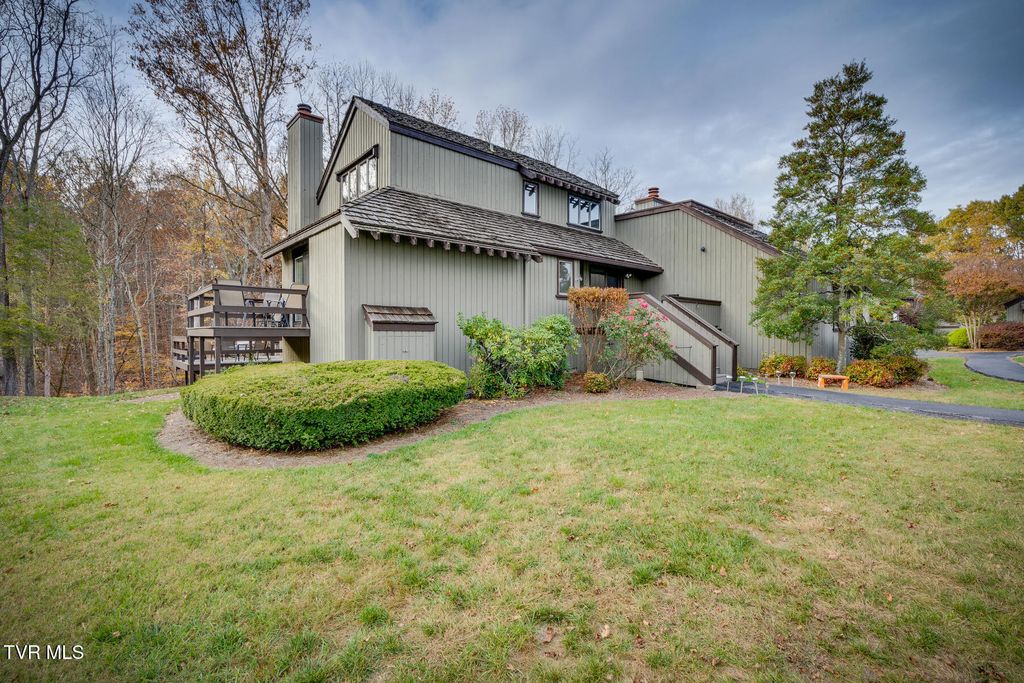 Photo of 138 Columbine Road, Kingsport, TN 37660 (MLS # 9973111)