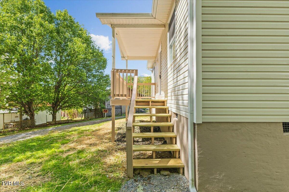 195 Willard Perkins Road