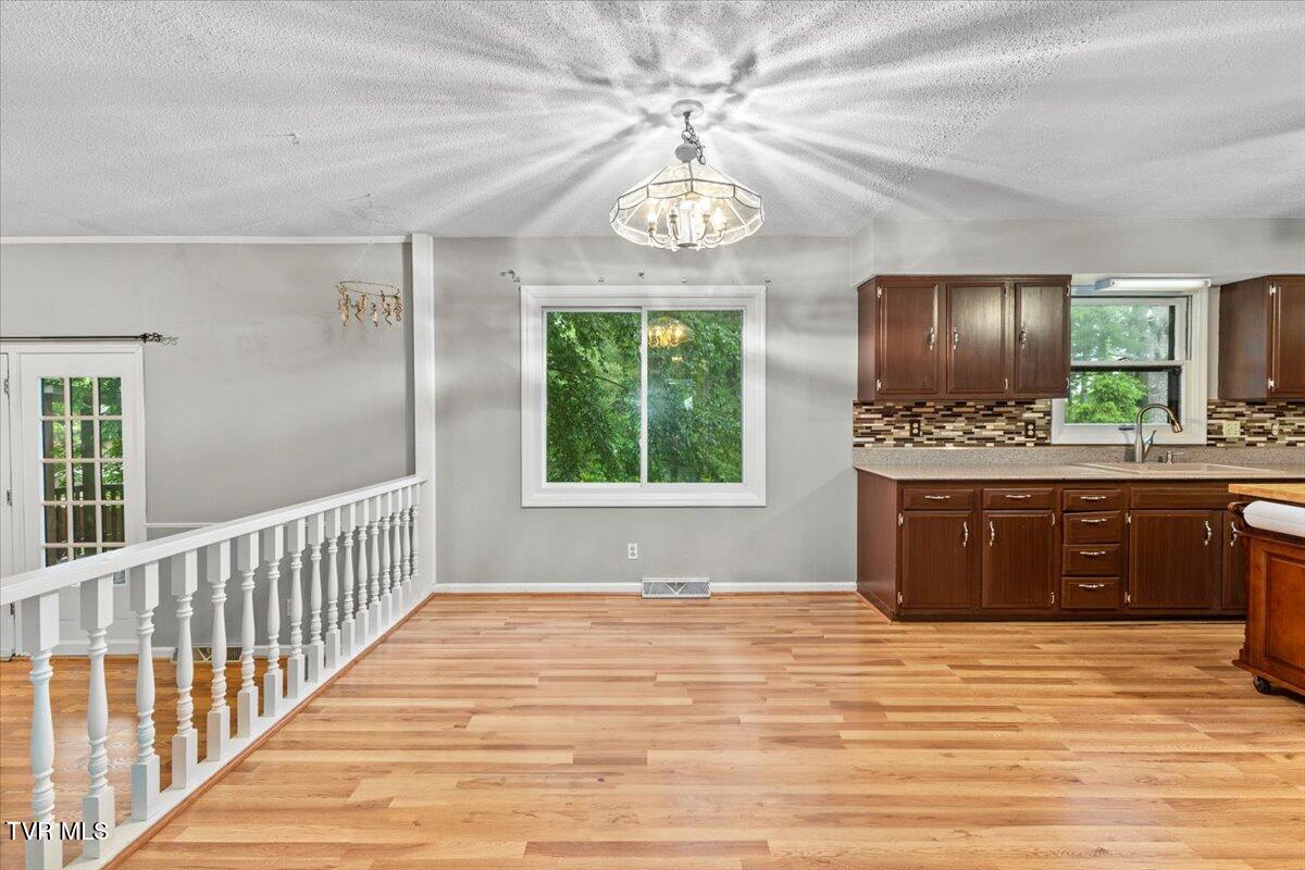 1016 Grace Drive, Johnson City, Tennessee image 12