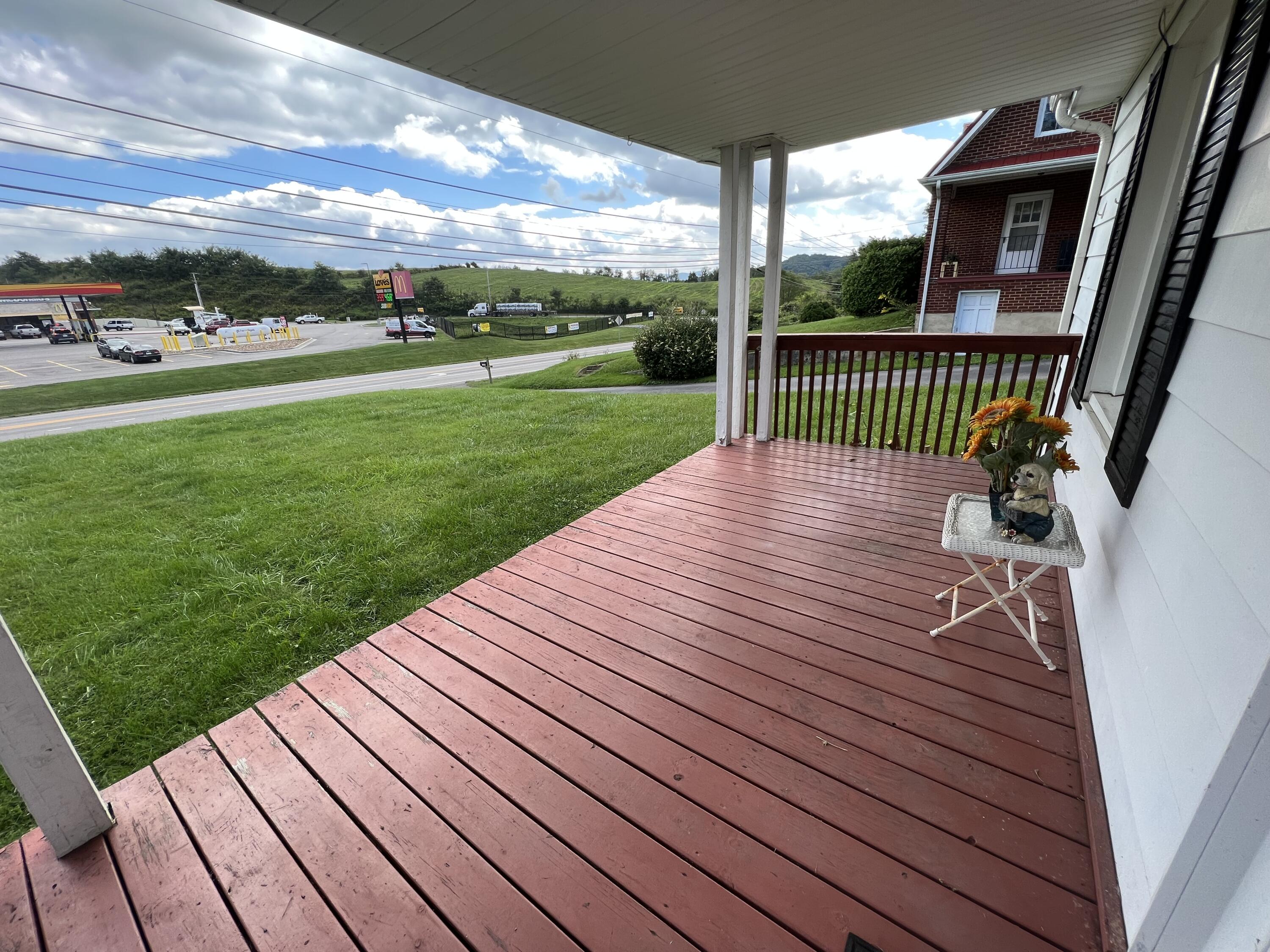 13390 Glenbrook Avenue, Meadowview, Virginia image 4