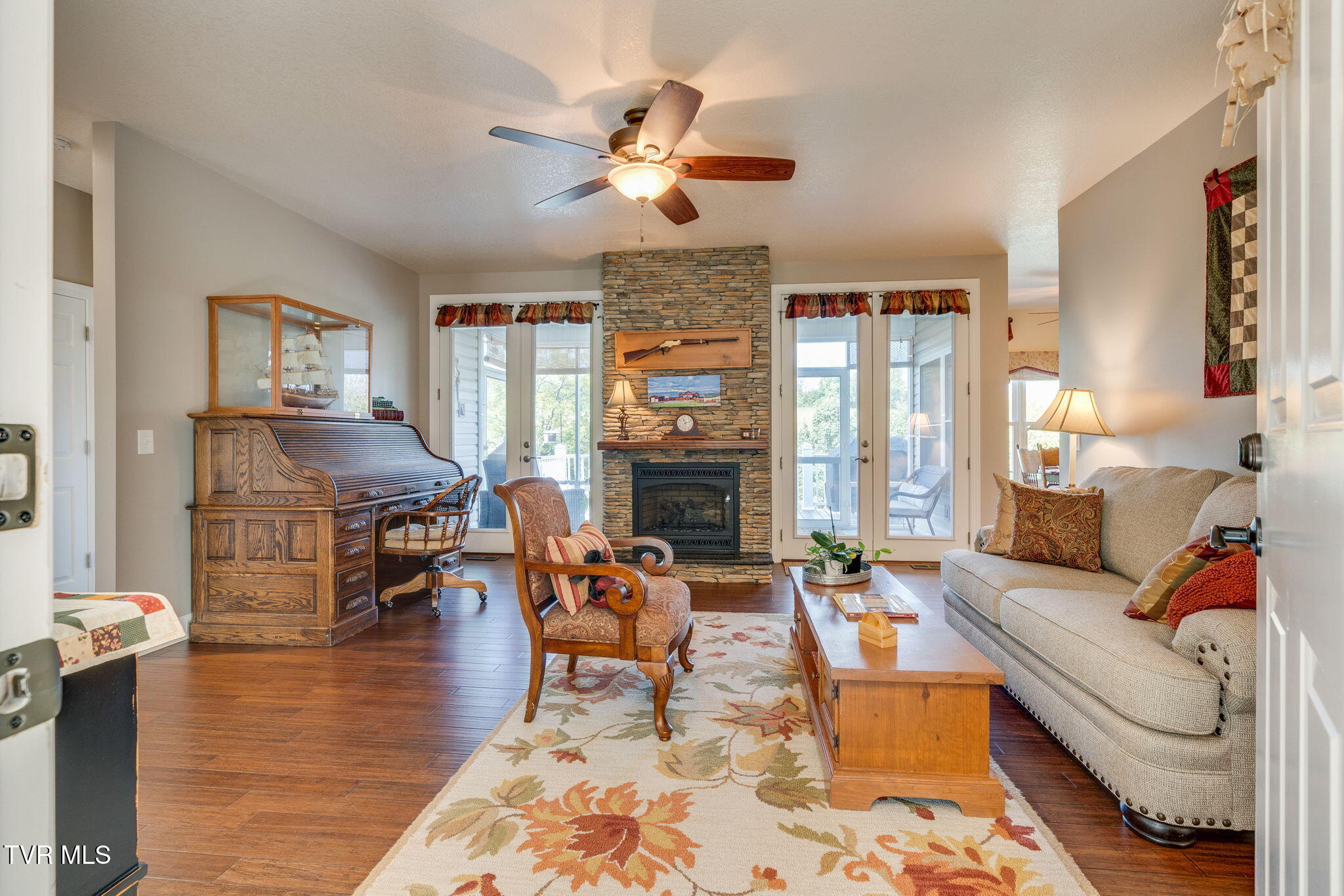 399 Carson Creek Road