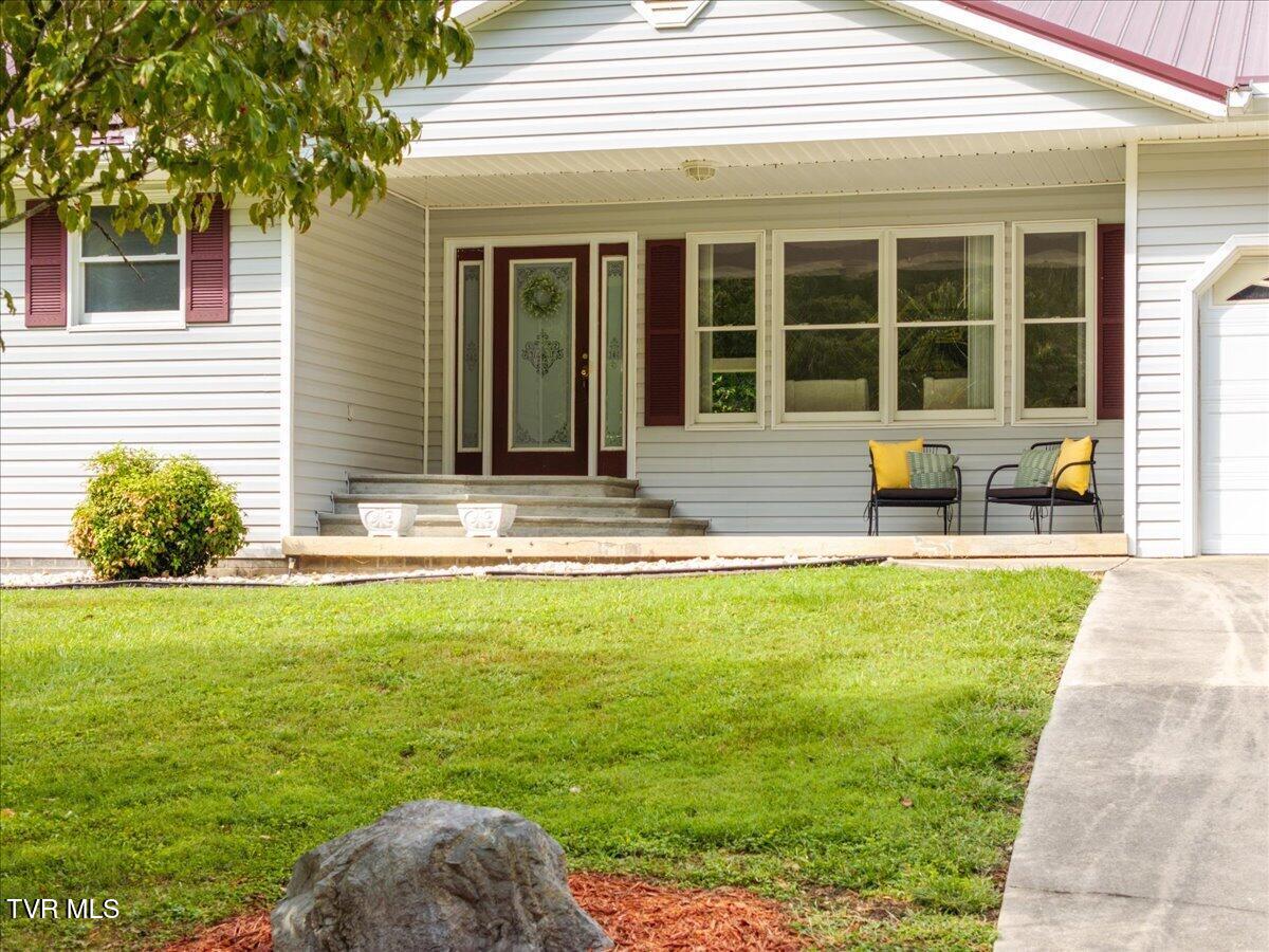 1296 Mountain View Road