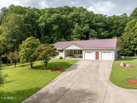 Photo of 1296 Mountain View Road, Rogersville, TN 37857 (MLS # 10000662)