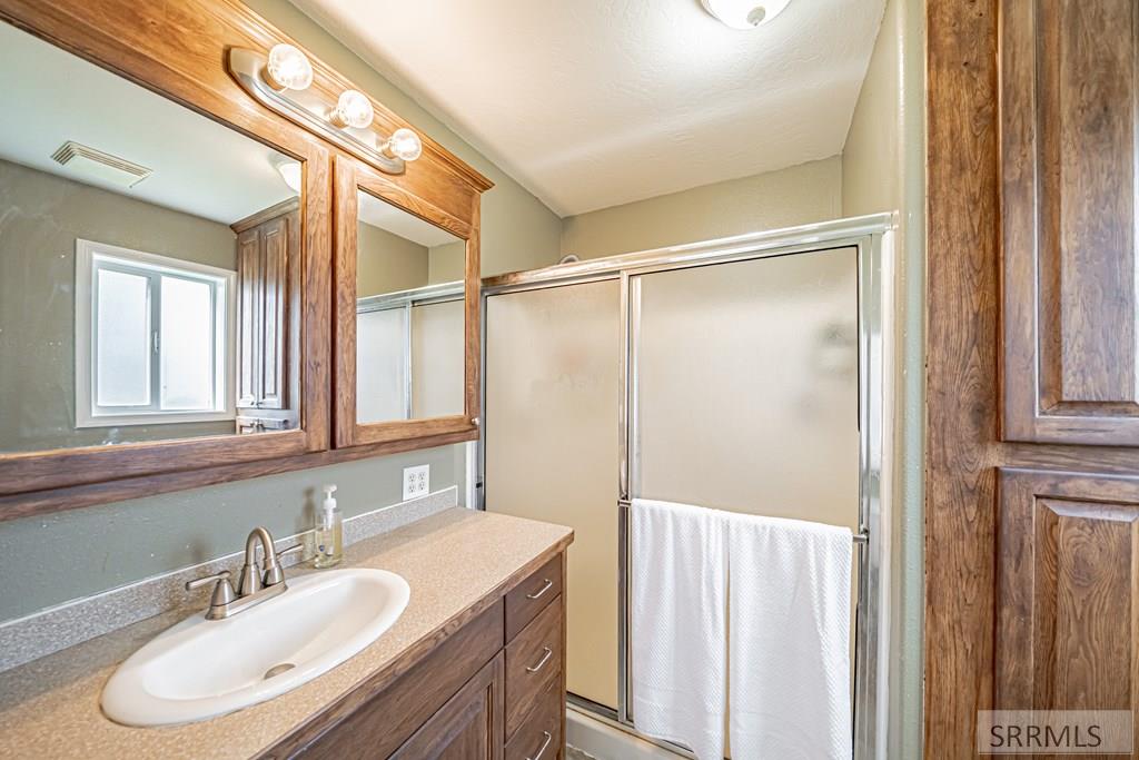 1064 Rimrock Canyon Drive, SHELLEY, Idaho image 39