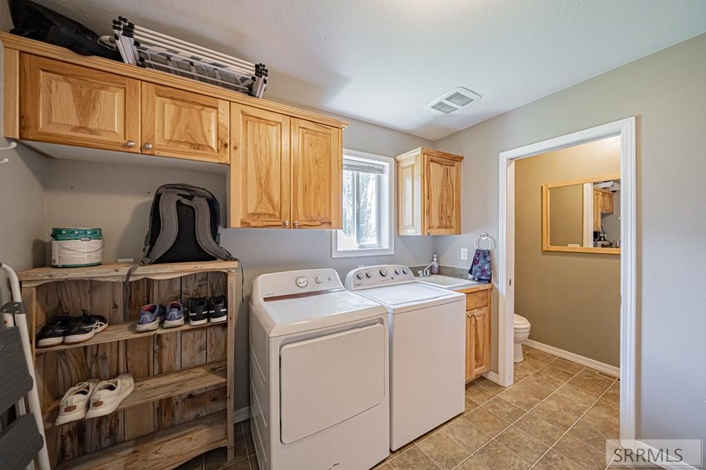 1064 Rimrock Canyon Drive, SHELLEY, Idaho image 30