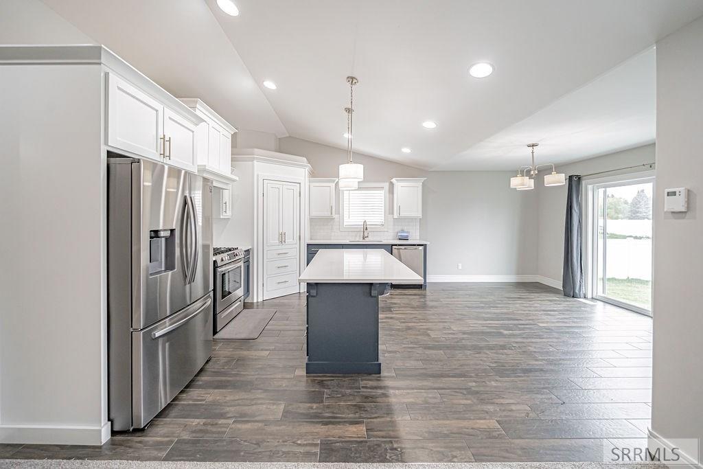 637 Sterling Drive, IDAHO FALLS, Idaho image 9