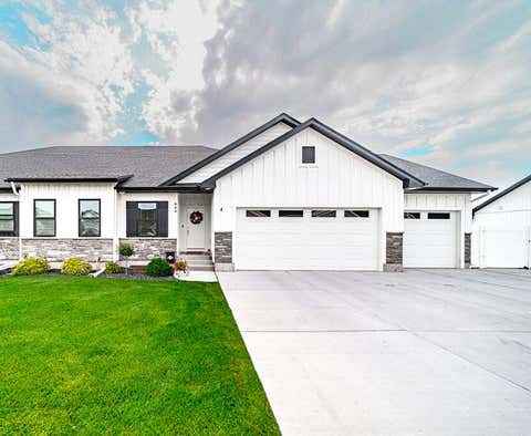 Photo of 644 Silvermaple Dr, AMMON, ID 83401 (MLS # 2187403)
