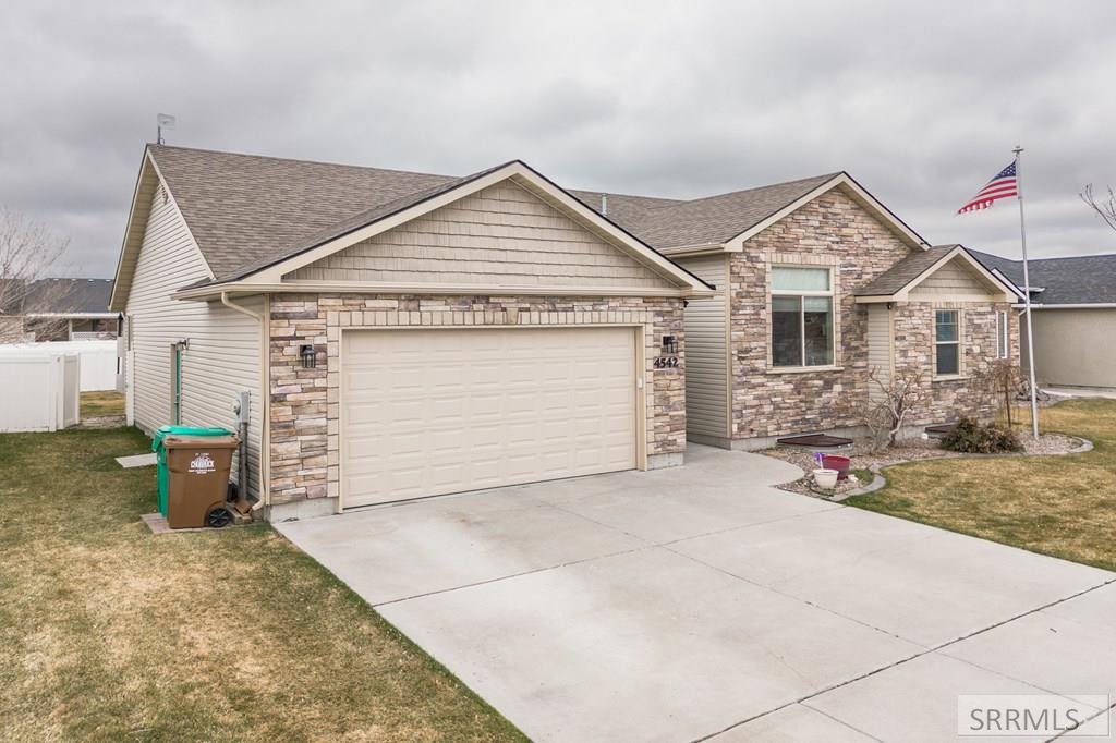 4542 Independence, CHUBBUCK, Idaho image 2