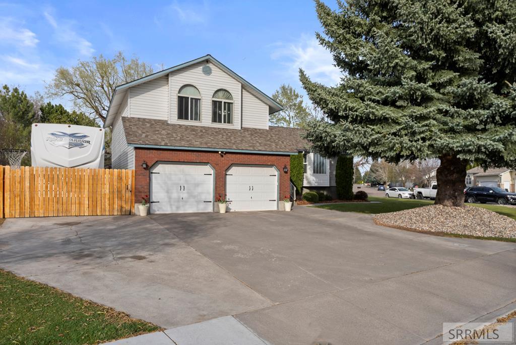 1447 Lowell Drive, IDAHO FALLS, Idaho image 1