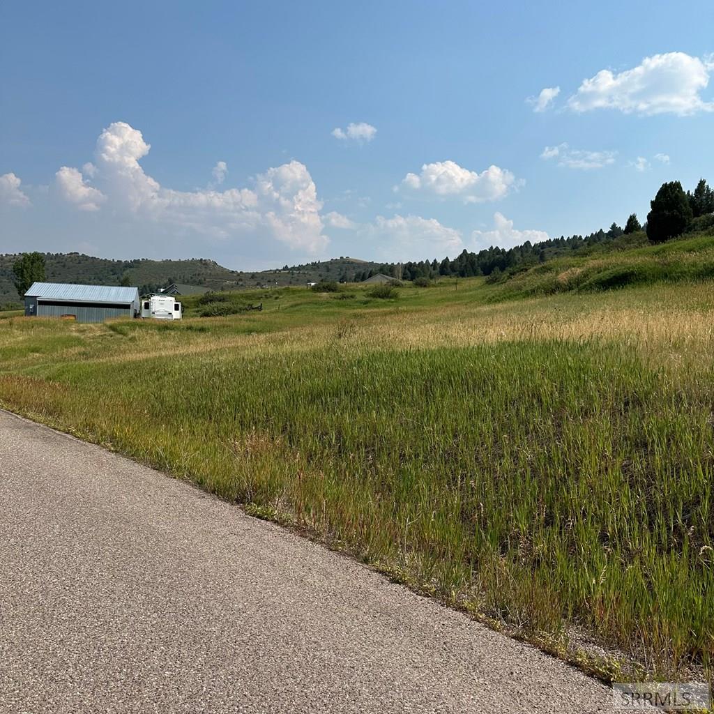 7267 Pheasant Drive, LAVA HOT SPRINGS, Idaho image 3