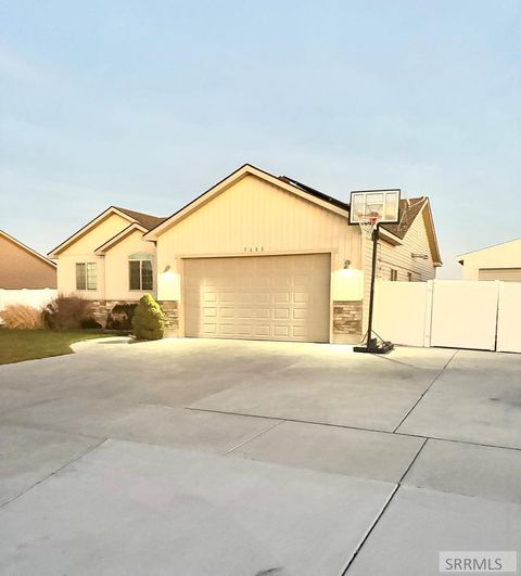 Photo of 3688 Shale Avenue, AMMON, ID 83401 (MLS # 2181042)