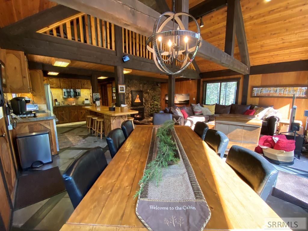 3953 Fawn Run, ISLAND PARK, Idaho image 15