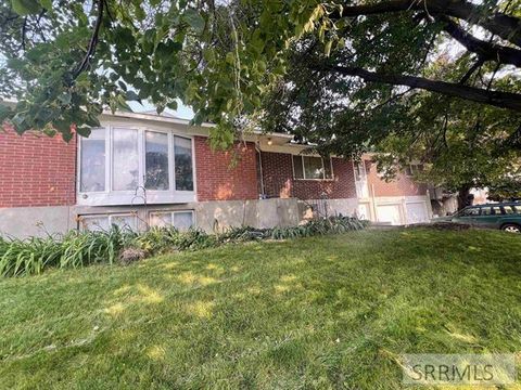Homes For Sale - 645 Bannock Avenue<br/> Power County, AMERICAN FALLS, ID 83211