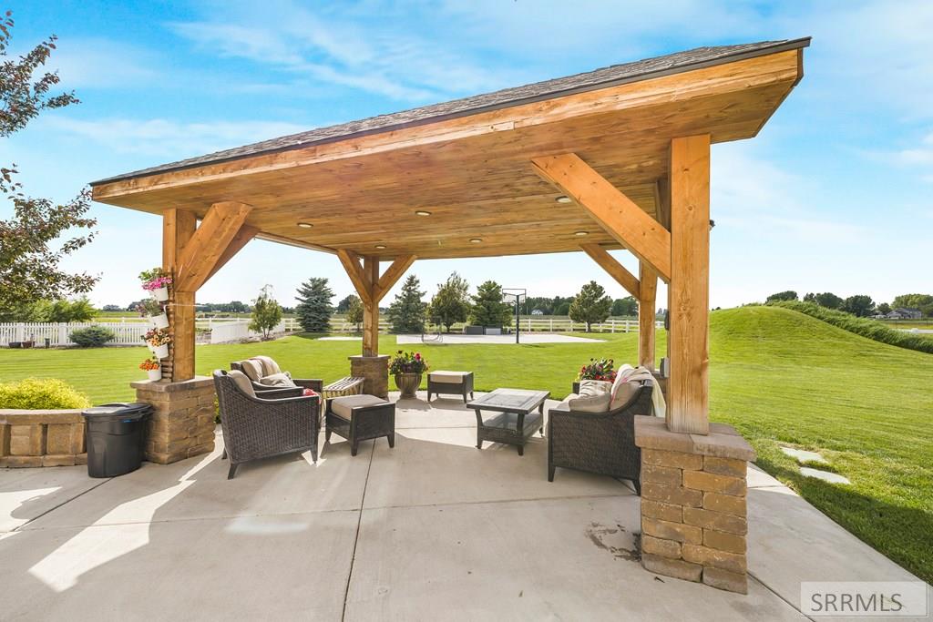 1079 N 2700 W, REXBURG, Idaho image 33