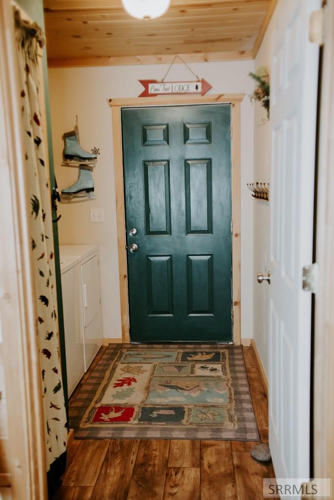 4088 Yale Creek Road, ISLAND PARK, Idaho image 23