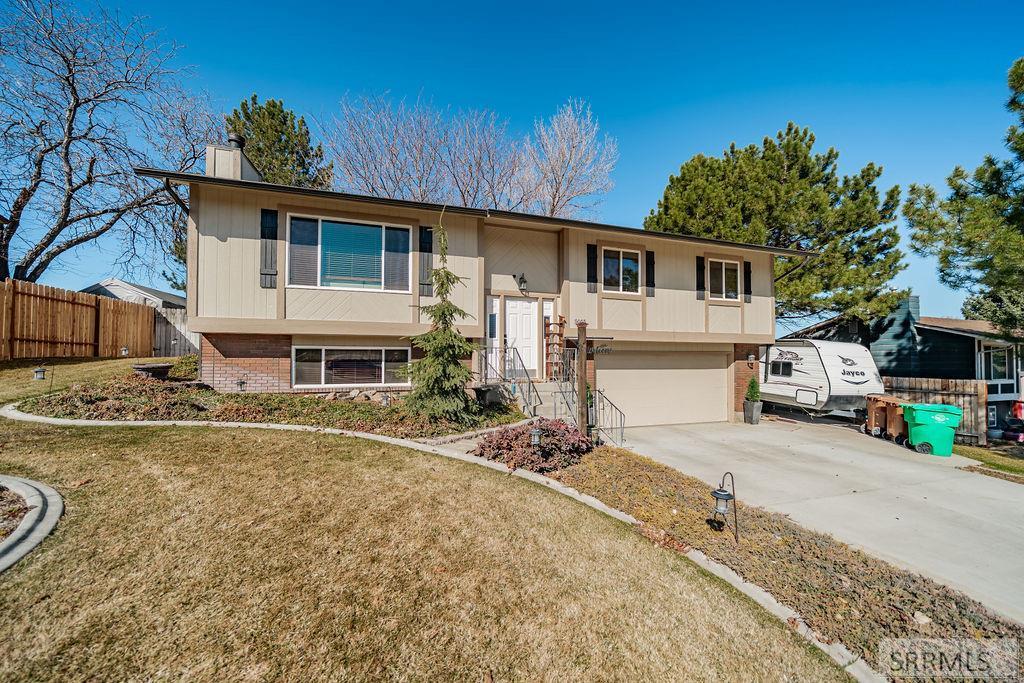 5055 Pleasant View Drive, CHUBBUCK, Idaho image 1