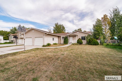 Homes For Sale - 256 Susan Drive<br/> REXBURG, ID 83440