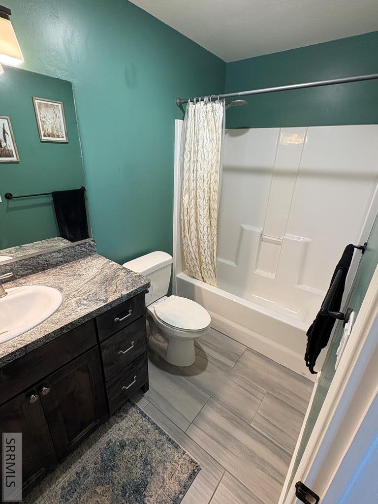 3933 E Hyrum Drive, IDAHO FALLS, Idaho image 18