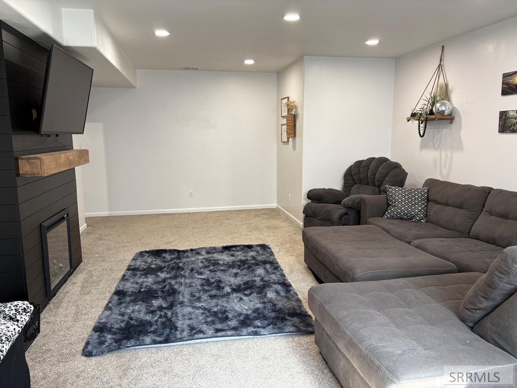 3933 E Hyrum Drive, IDAHO FALLS, Idaho image 19