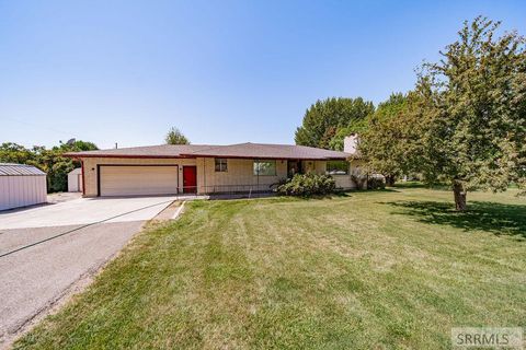 1454 800 E SHELLEY ID 83274