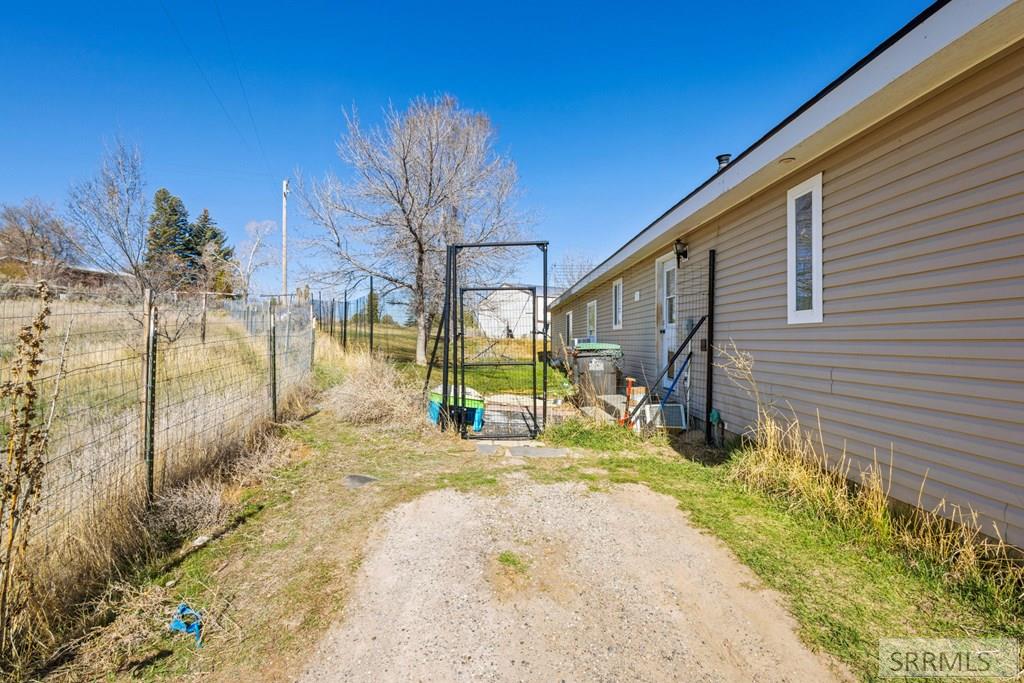 709 N 3800 E, RIGBY, Idaho image 27