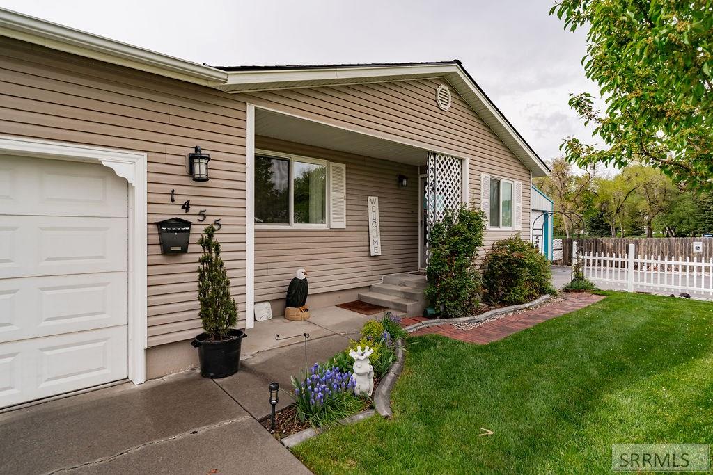 1455 Willow Avenue, IDAHO FALLS, Idaho image 2