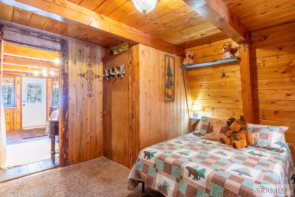 3528 Pine Cone Drive, ISLAND PARK, Idaho image 16