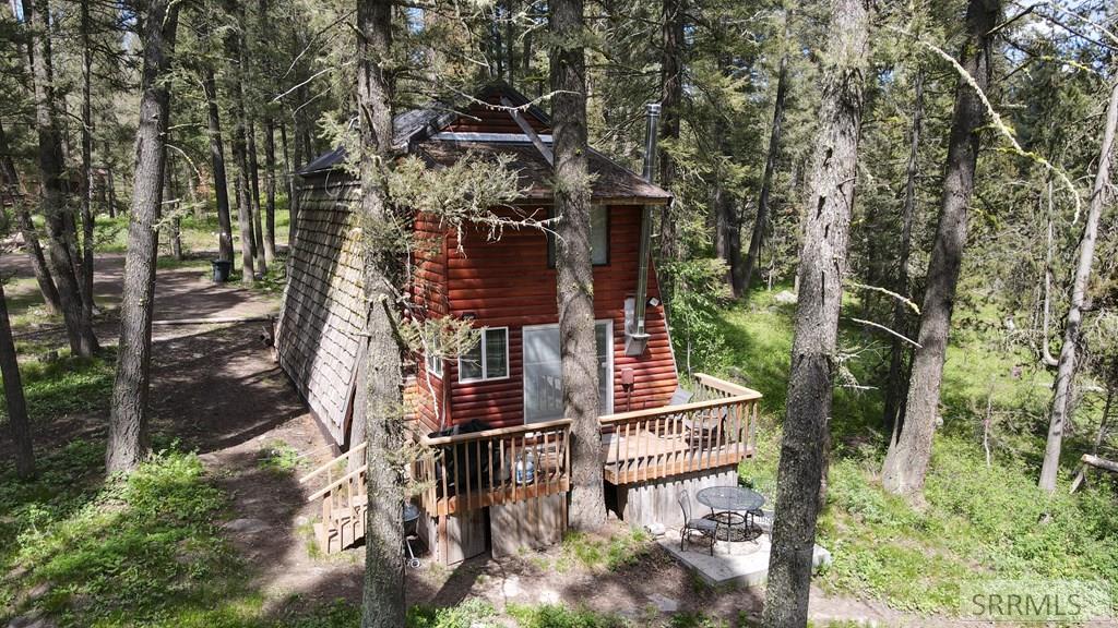 3528 Pine Cone Drive, ISLAND PARK, Idaho image 28