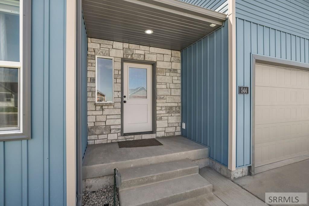 544 Abigail Lane