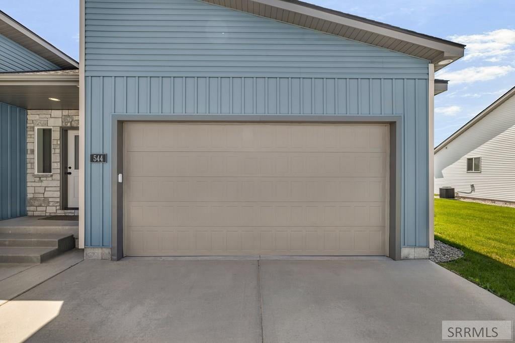 544 Abigail Lane