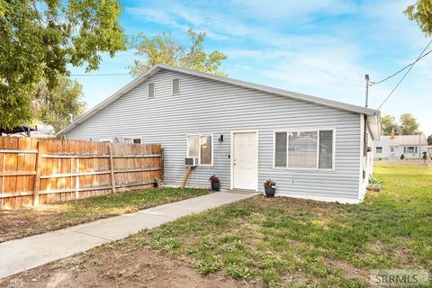 Photo of 462 E 17th Street, IDAHO FALLS, ID 83404 (MLS # 2178435)