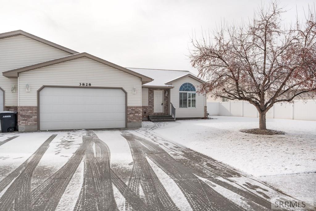 3828 Briar Creek Circle