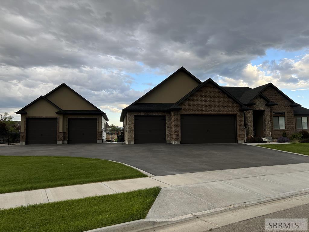 6121 Glass Mountain Boulevard, IDAHO FALLS, Idaho image 3