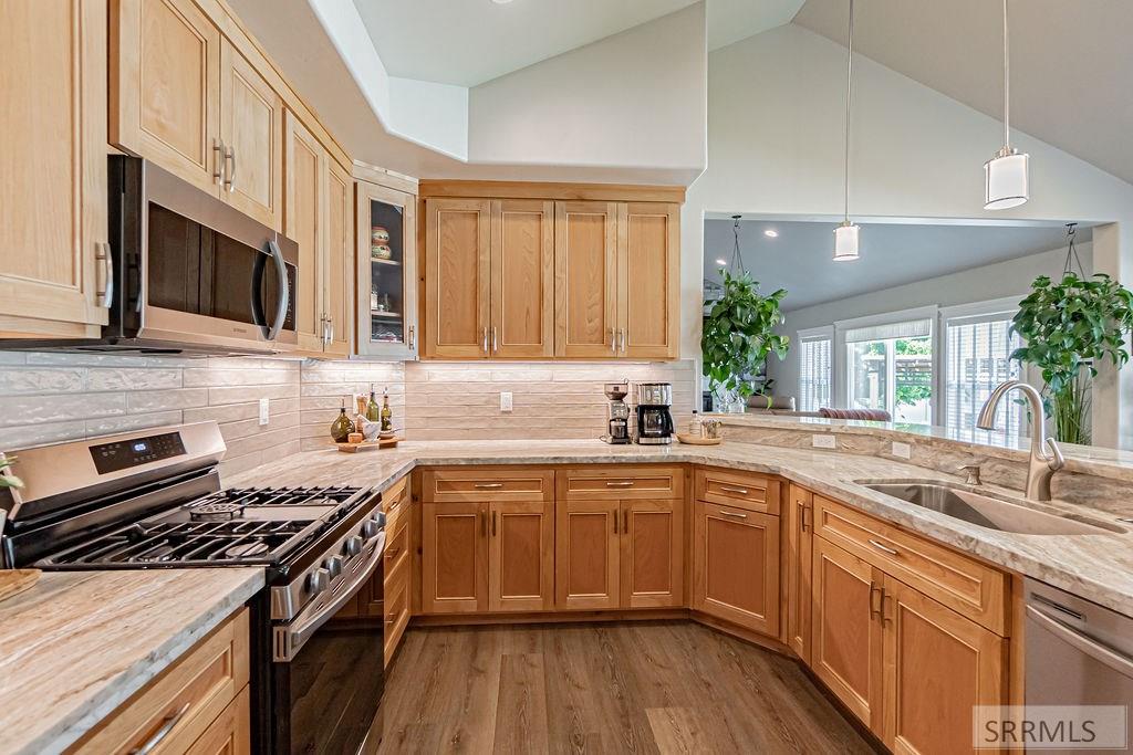 5085 Eaglewood Drive, IDAHO FALLS, Idaho image 6