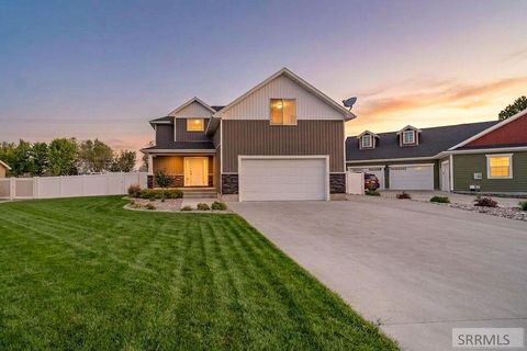Photo of 4230 Rockingham Circle, IDAHO FALLS, ID 83404 (MLS # 2186333)