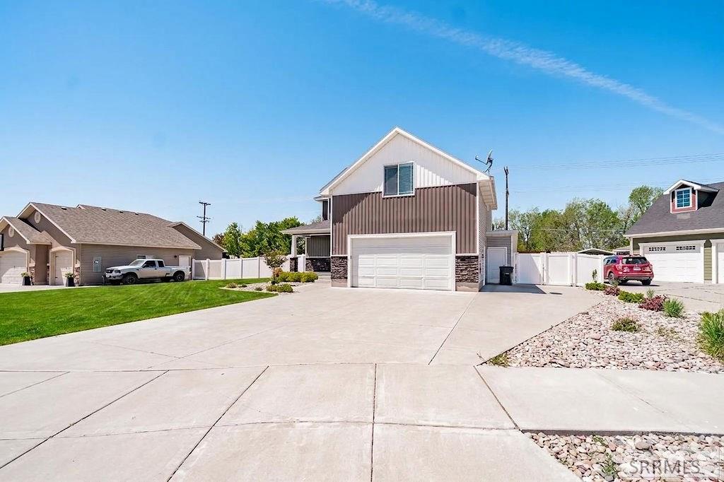 4230 Rockingham Circle