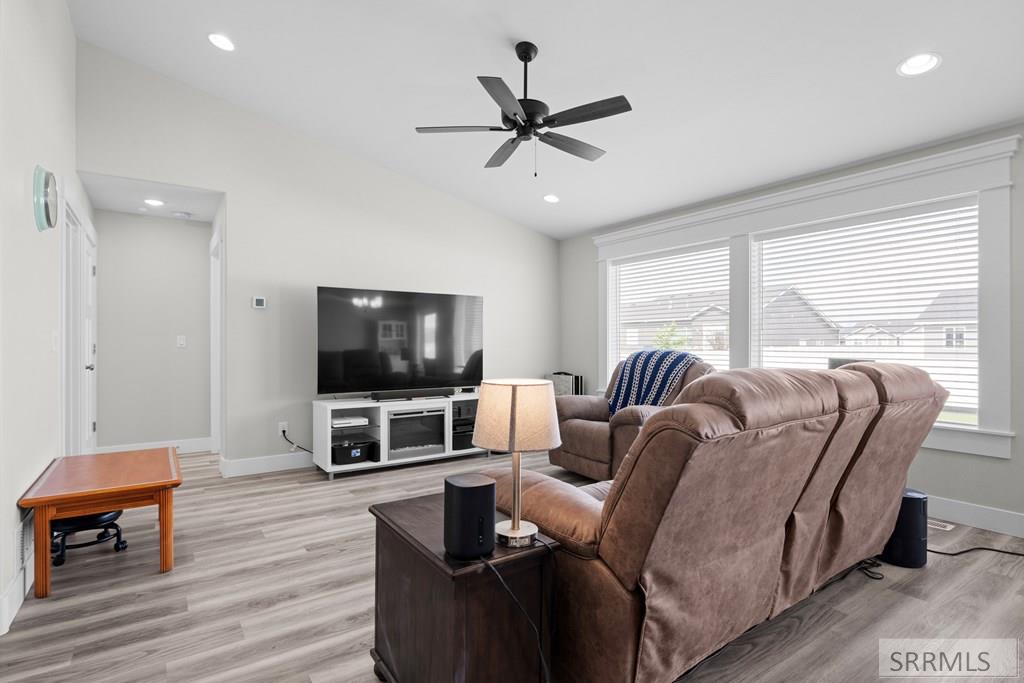7153 Broyhill Ave, IDAHO FALLS, Idaho image 5
