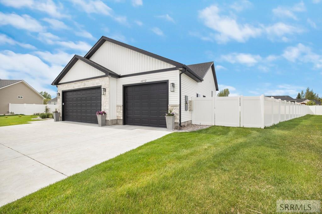 4232 Atherton Way, IDAHO FALLS, Idaho image 3