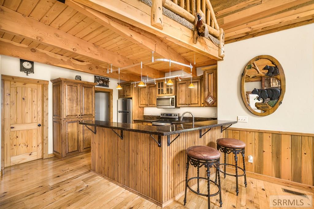 1682 Mountain Laurel Drive, ASHTON, Idaho image 10