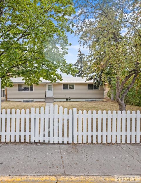 Photo of 517 W Main Street, REXBURG, ID 83440 (MLS # 2178983)