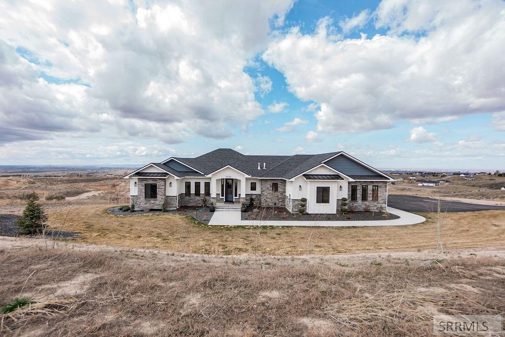 7526 S Pebble Lane, IDAHO FALLS, Idaho image 2
