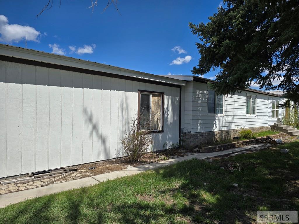 12 N 2162 W, REXBURG, Idaho image 2