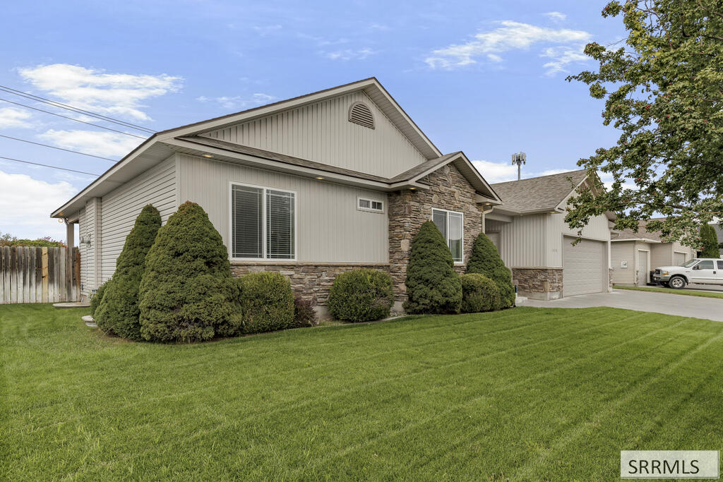3570 Sycamore Circle