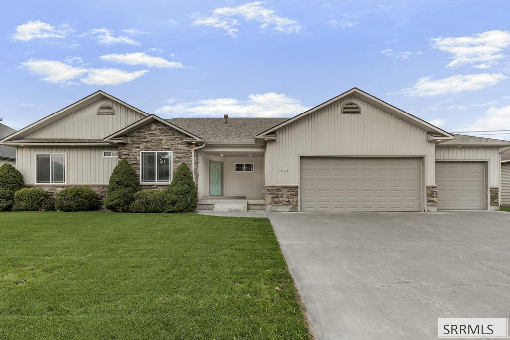 3570 Sycamore Circle