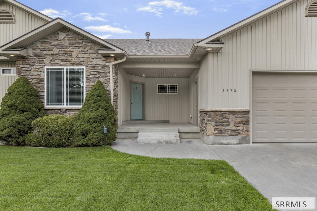 3570 Sycamore Circle